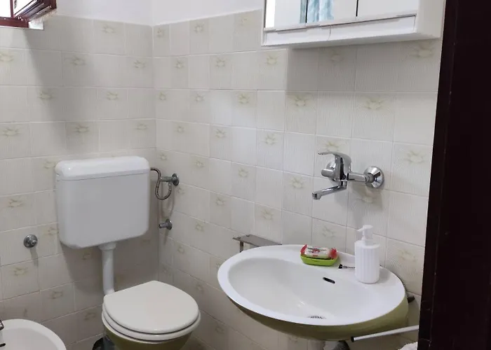 度假居 Okruglica House